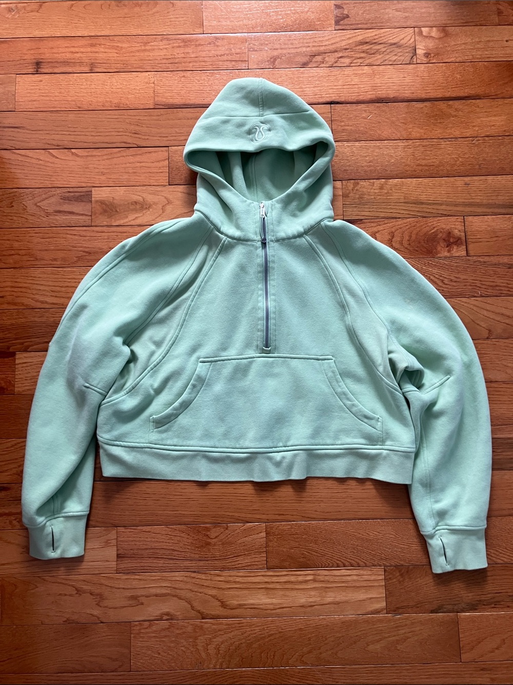 Lululemon - Women’s Light Green Scuba Over Sized Crop Half-Zip Hoodie - XL/XXL